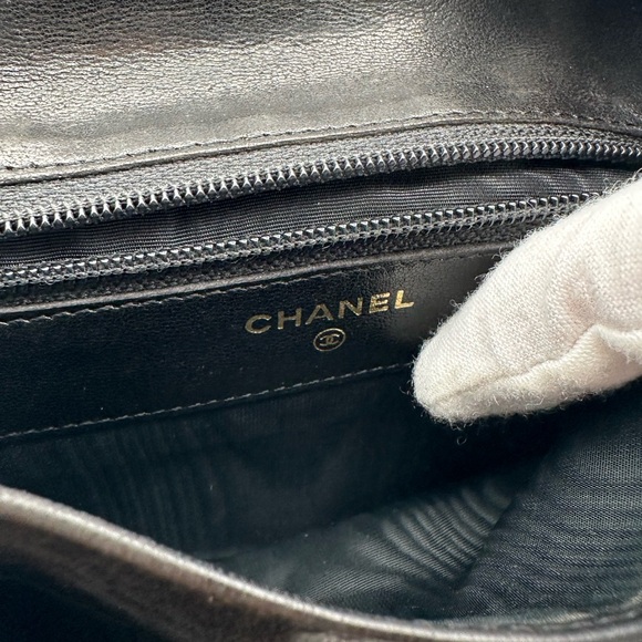 Chanel CC Clasp Wallet - Picture 7 of 10